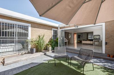 Cluster House For Sale in Sonstraal Heights, Durbanville