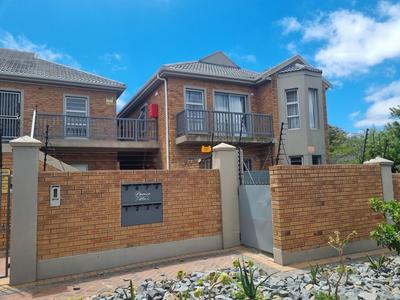 Apartment / Flat For Sale in Durbanville Central, Durbanville