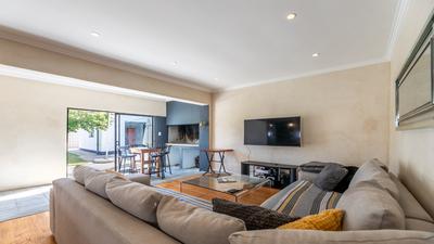 House For Sale in Avondale, Parow