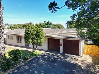 House For Sale in Blommendal, Bellville